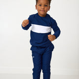 navy/white pullover